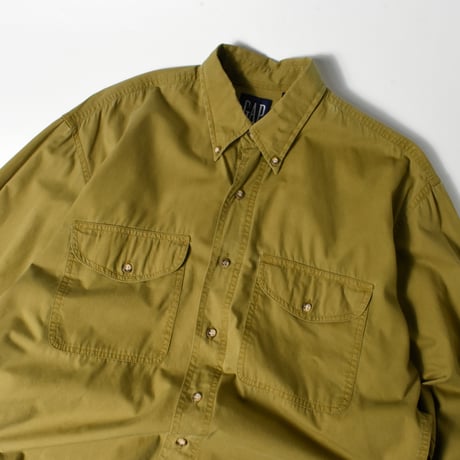 USED 90’S "GAP" B.D SHIRT