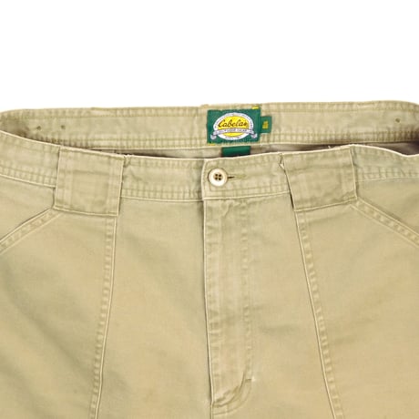 USED "CABELAS"  HUNTING SHORT PANTS