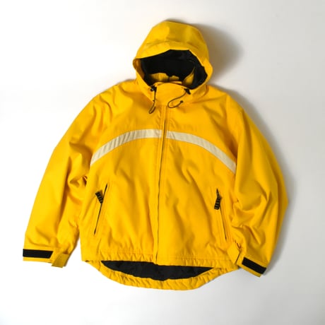 USED 90-00'S "GAP" ACTIVE JACKET