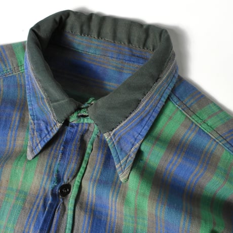 VINTAGE UNKNOWN FRANNEL SHIRTS