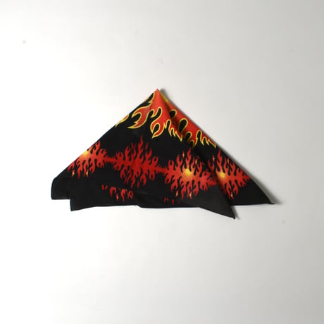 USED UNKNOWN FIRE PATTERN BANDANA