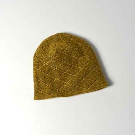 USED "PUGS" PATTERN BEANIE