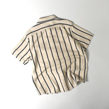 USED "BANANA REPUBLIC" STRIPED S/S SHIRT