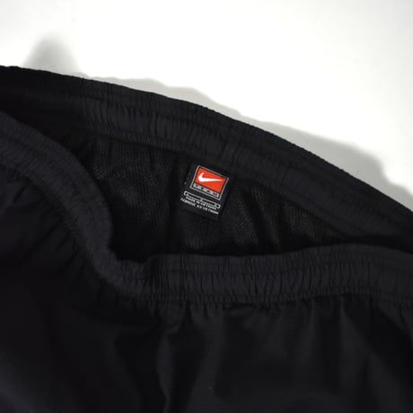 USED "NIKE" POLY PANTS