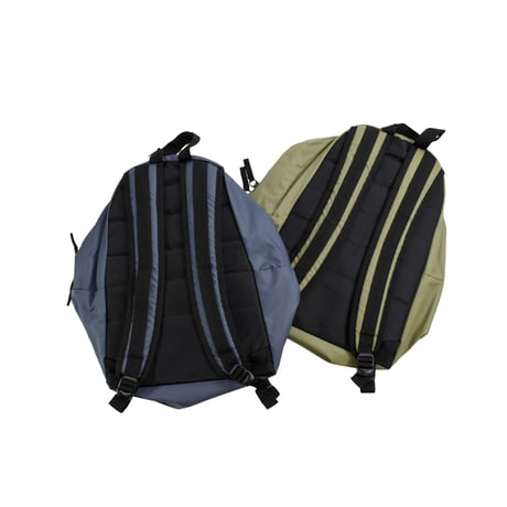 "EASTPAK / WATERPROOF PADDED PAK'R"
