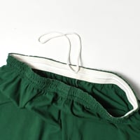 USED "AMERICAN DAWN" EASY SHORTS