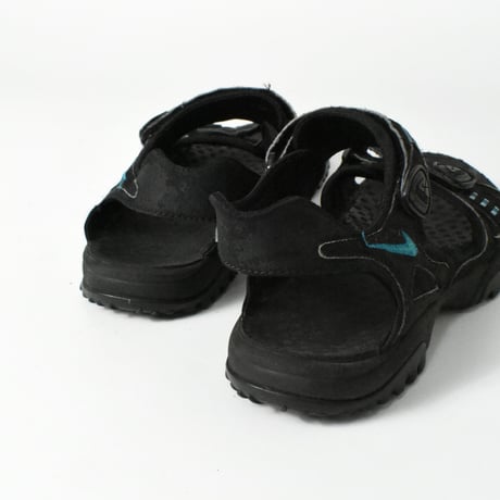 USED "NIKE ACG" SANDAL