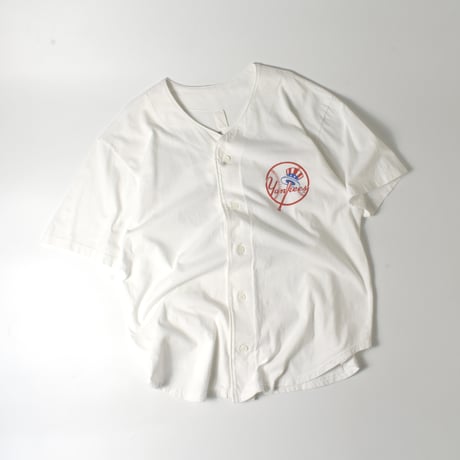 USED "NEW YORK YANKEES" BASEBALL SHIRT