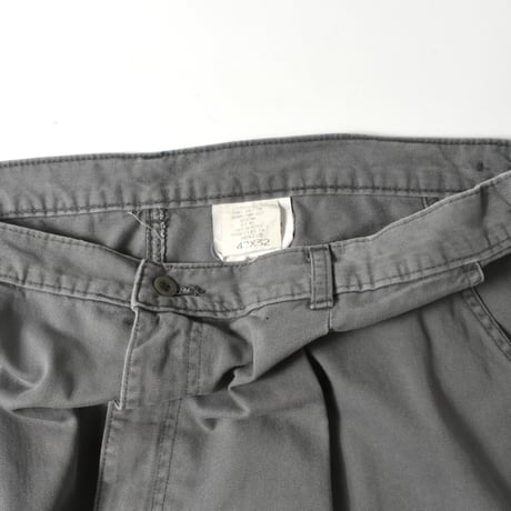 USED "DOCKERS" 1-TUCK CHINO PANTS