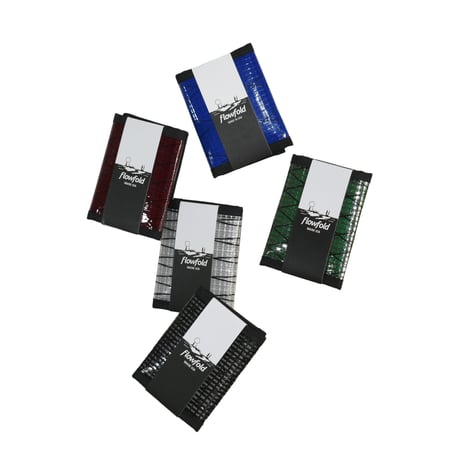 "FLOWFOLD" TRAVELAR WALLET