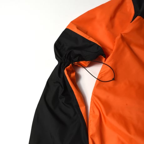 USED "THE NORTH FACE / 30 YEARS ANNIVERSARY" MOUNTAIN JACKET