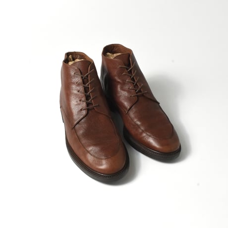 USED "EDDIE BAUER" LEATHER SHOES