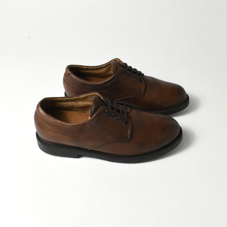 USED "ST. JOHN’S BAY" LEATHER SHOES