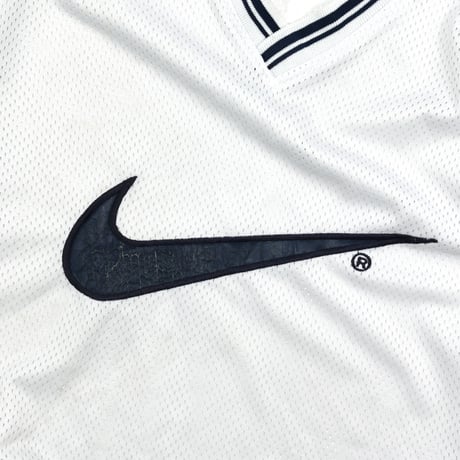 USED 90'S "NIKE" MESH JERSEY