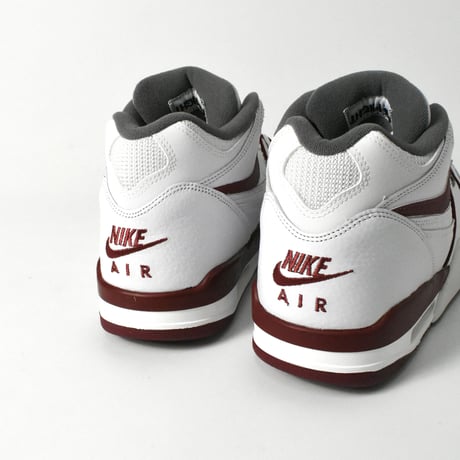 "NIKE / FLIGHT 89"