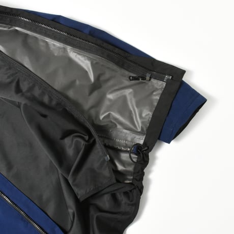 USED "ZERO RESTRICTION" GORE-TEX®︎ SHELL JACKET