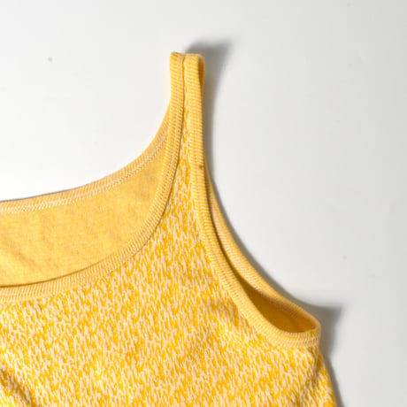 USED UNKNOWN TANK TOP