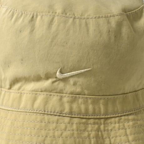 USED "NIKE" REVERSIBLE HAT