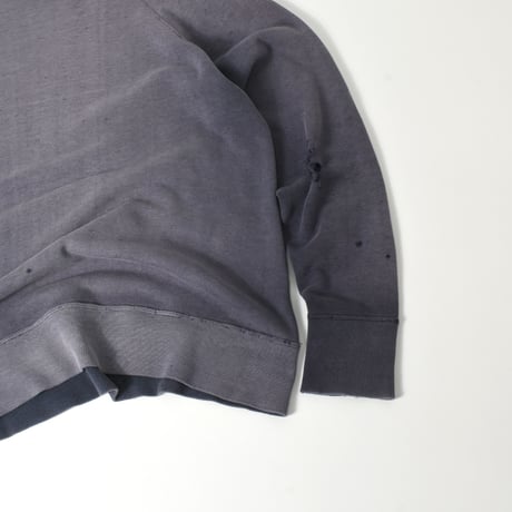 VINTAGE 50-60'S "B.V.D" WORNOUT RAGLAN SWEAT