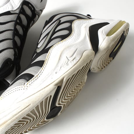 USED 00'S "NIKE / AIR FLIGHT DETERMINATION"