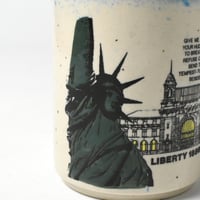 USED STATUE OF LIBERTY MUG CUP