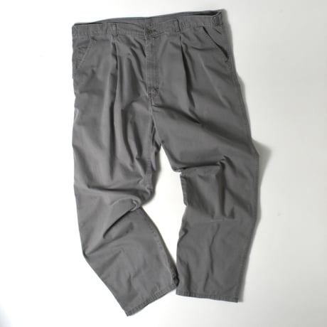 USED "DOCKERS" 1-TUCK CHINO PANTS