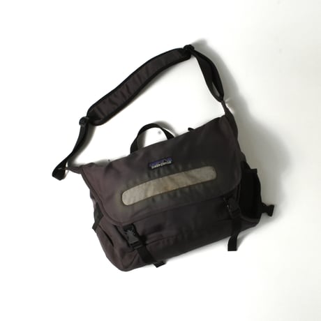 USED "PATAGONIA HALF MASS" MESSENGER BAG