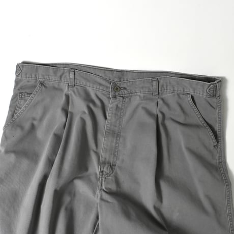 USED "DOCKERS" 1-TUCK CHINO PANTS
