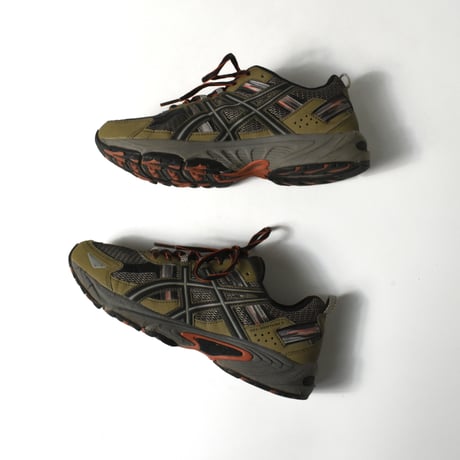USED "ASICS / GEL VENTURE 5"