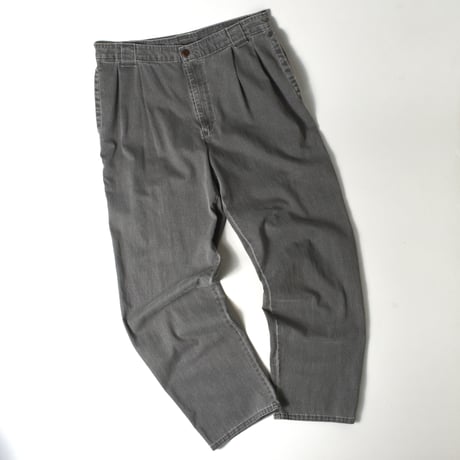 USED 90’S "DOCKERS" 2-TUCK CHINO PANTS