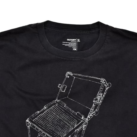 USED "OLD NAVY" T-shirt