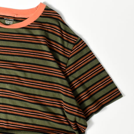 USED "NO BOUNDARIES" BOADER T-shirt
