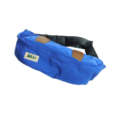 USED "REI" FUNNY PACK