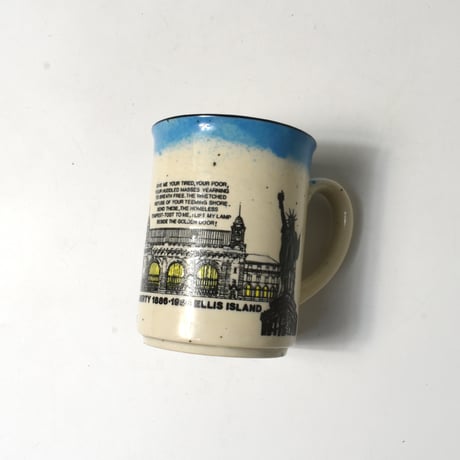 USED STATUE OF LIBERTY MUG CUP