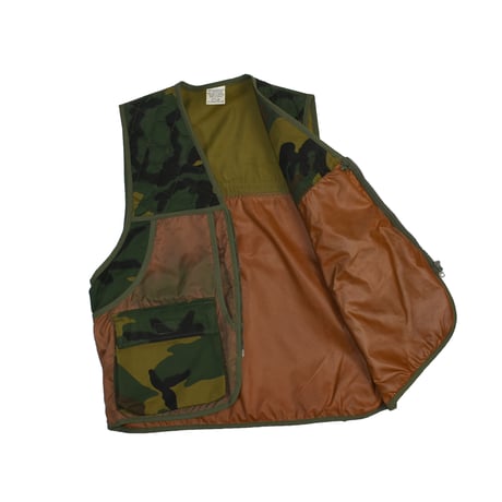 USED UNKNOWN HUNTING VEST