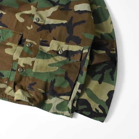 USED MILITARY 2-POCKET CAMO JACKET