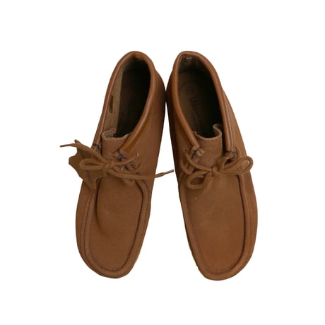URBAN TRENDS  "WALLABEE BOOTS"  RUST SUEDE DEAD STOCK