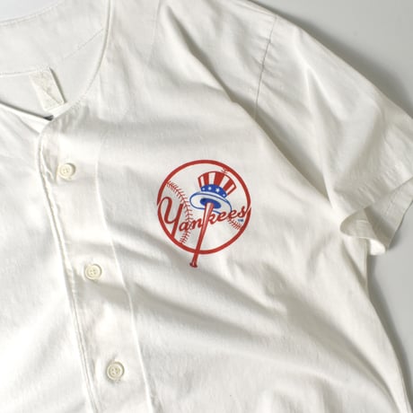 USED "NEW YORK YANKEES" BASEBALL SHIRT