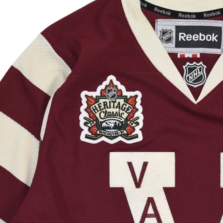 USED "REEBOK / VANCOUVER" HOCKEY JERSEY