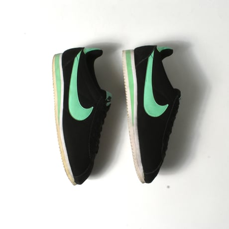 USED "NIKE CLASSIC CORTEZ NYLON"