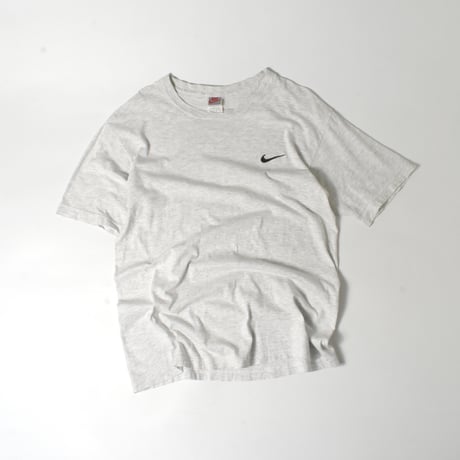 USED 90'S "NIKE" T-shirt