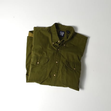 USED 90’S "GAP" B.D SHIRT