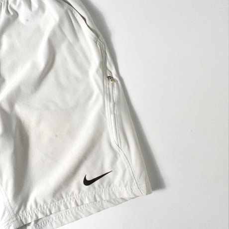 USED "NIKE/DRI-FIT" EASY SHORTS