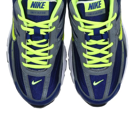 "NIKE / INITIATOR" TRAIL SHOES
