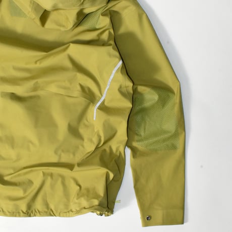 USED "LULULEMON LAB / SUDUS HALF ZIP" ANORAK