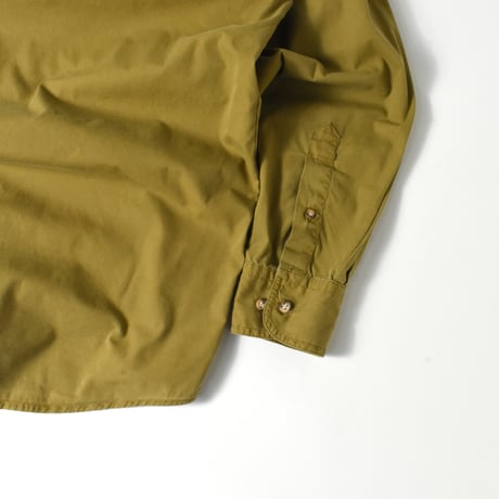 USED 90’S "GAP" B.D SHIRT
