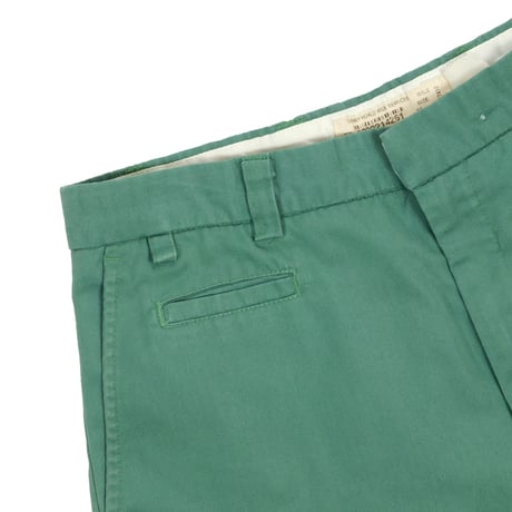 USED "DISNEY WOLD WIDE SERVICES" SHORT PANTS