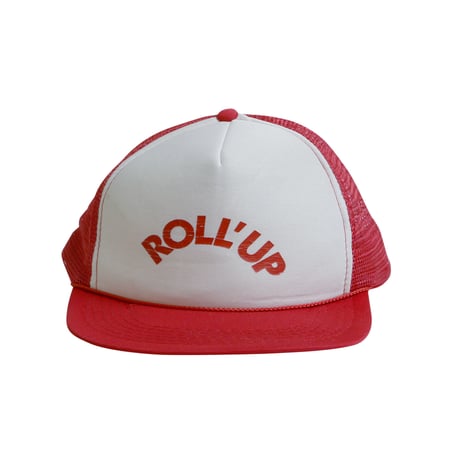 USED ROLL′UP MESH CAP