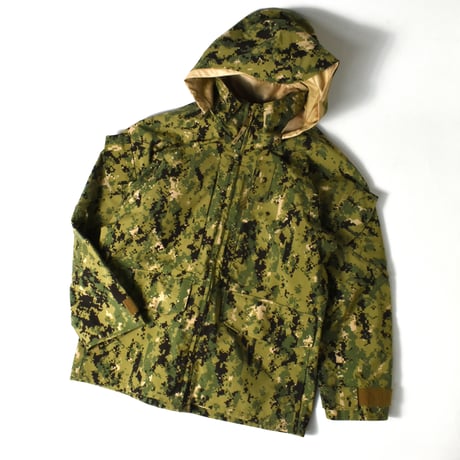 USED "US NAVY TYPE III" GORE-TEX NYLON PARKA
