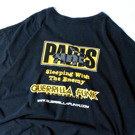 USED 03’S "PARIS / GUERRILLA FUNK" T-shirt